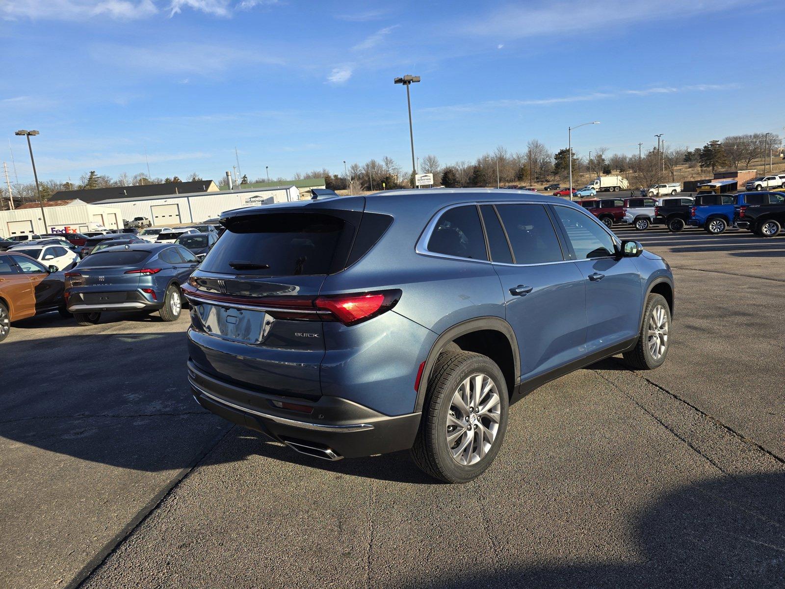 2025 Buick Enclave Vehicle Photo in Rolla, MO 65401