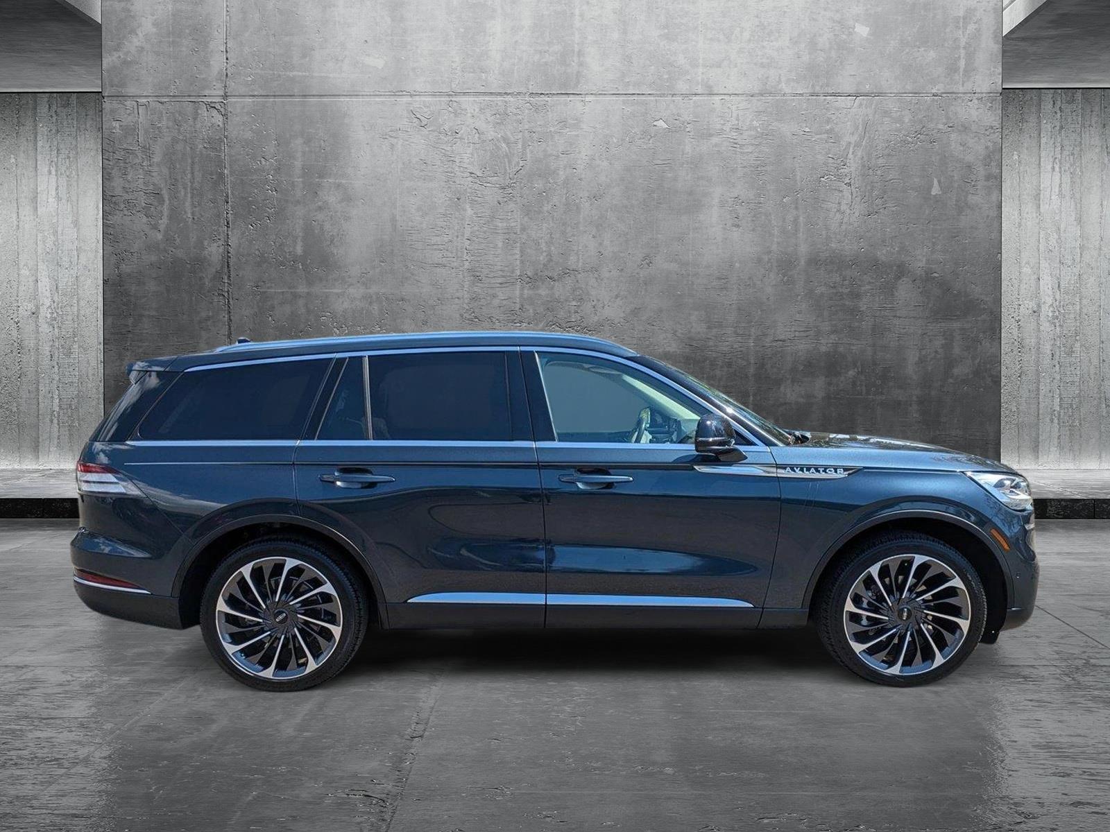 2021 Lincoln Aviator Vehicle Photo in Tampa, FL 33614