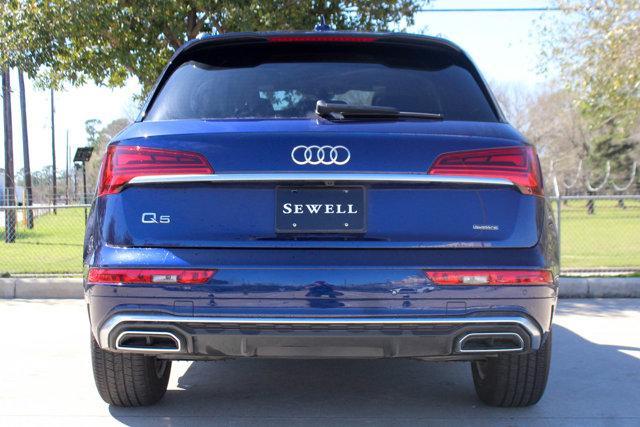 2022 Audi Q5 Vehicle Photo in HOUSTON, TX 77090