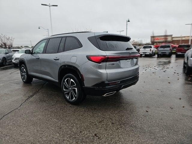 2025 Buick Enclave Vehicle Photo in Fishers, IN 46038