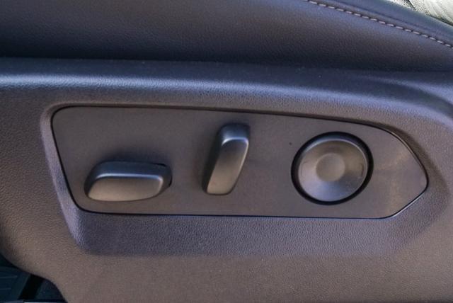 2025 Chevrolet Silverado 1500 Vehicle Photo in VENTURA, CA 93003-8585