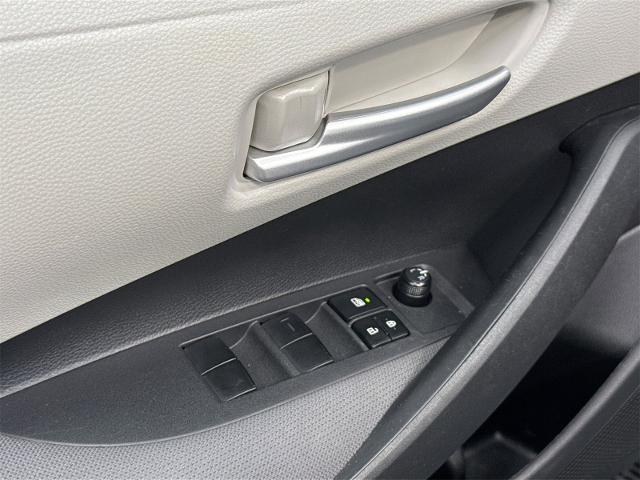 2021 Toyota Corolla Vehicle Photo in EVERETT, WA 98203-5662