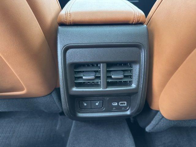 2019 Cadillac XT4 Vehicle Photo in MEDINA, OH 44256-9631
