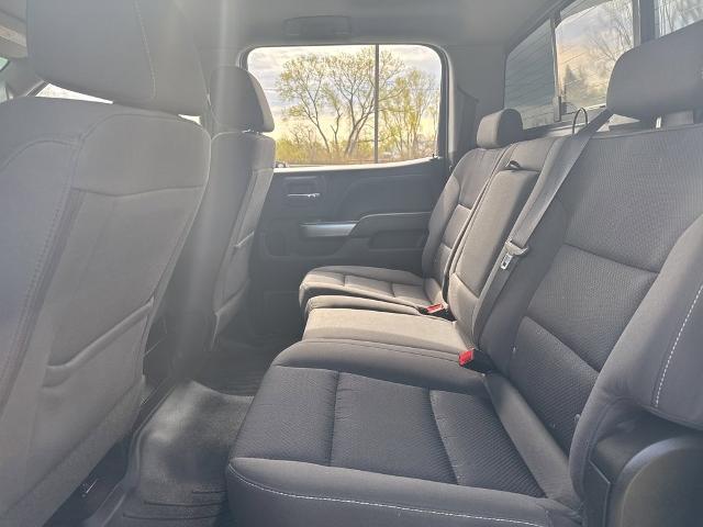 2018 Chevrolet Silverado 2500 HD Vehicle Photo in MANHATTAN, KS 66502-5036