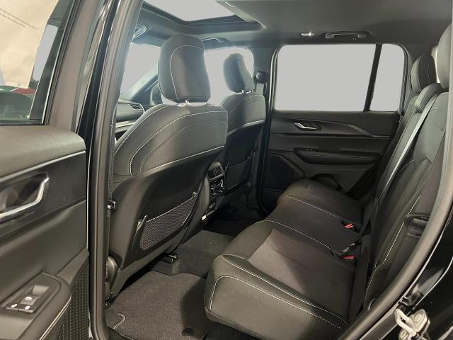 2025 Jeep Grand Cherokee Vehicle Photo in Oshkosh, WI 54901