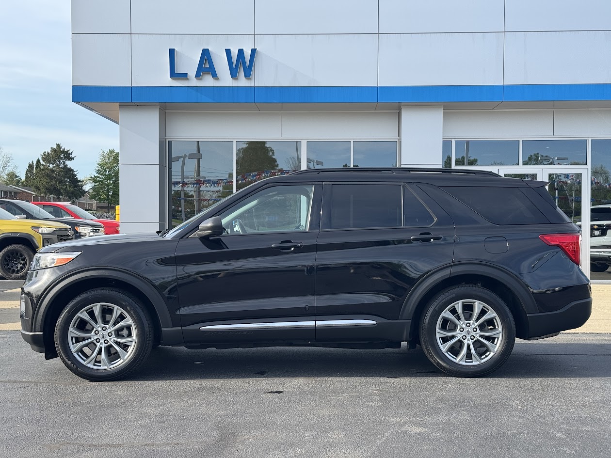 2021 Ford Explorer Vehicle Photo in BOONVILLE, IN 47601-9633