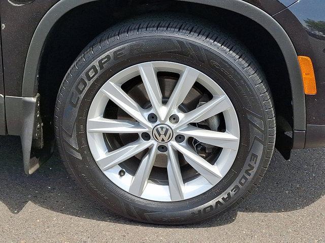 2017 Volkswagen Tiguan Vehicle Photo in Philadelphia, PA 19116
