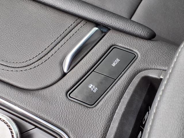 2024 Cadillac XT5 Vehicle Photo in San Antonio, TX 78230-1001