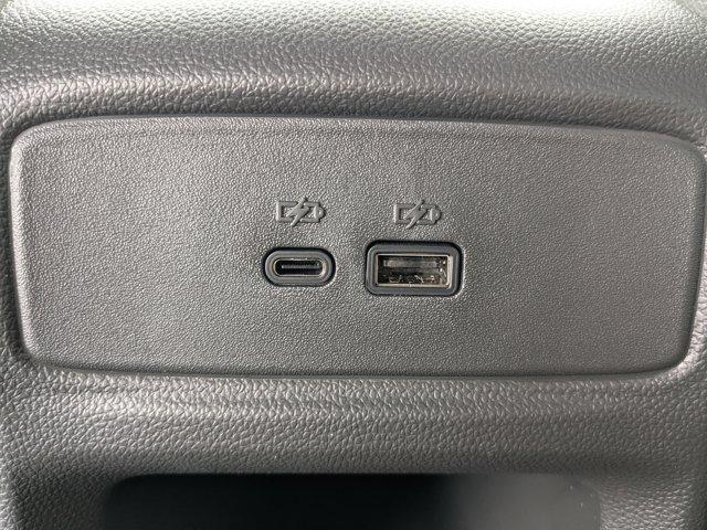 2025 Chevrolet Trax Vehicle Photo in BRUNSWICK, GA 31525-1881