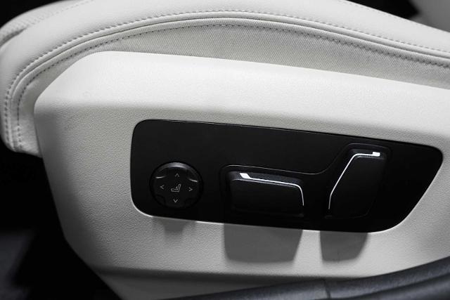 2024 BMW 530i xDrive Vehicle Photo in GRAPEVINE, TX 76051