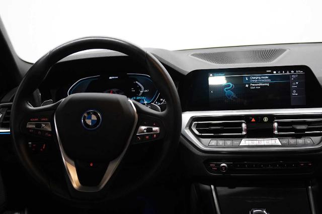 2022 BMW 330e xDrive Vehicle Photo in GRAPEVINE, TX 76051