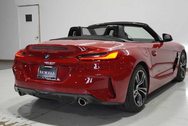 2025 BMW Z4 sDrive30i Vehicle Photo in GRAPEVINE, TX 76051