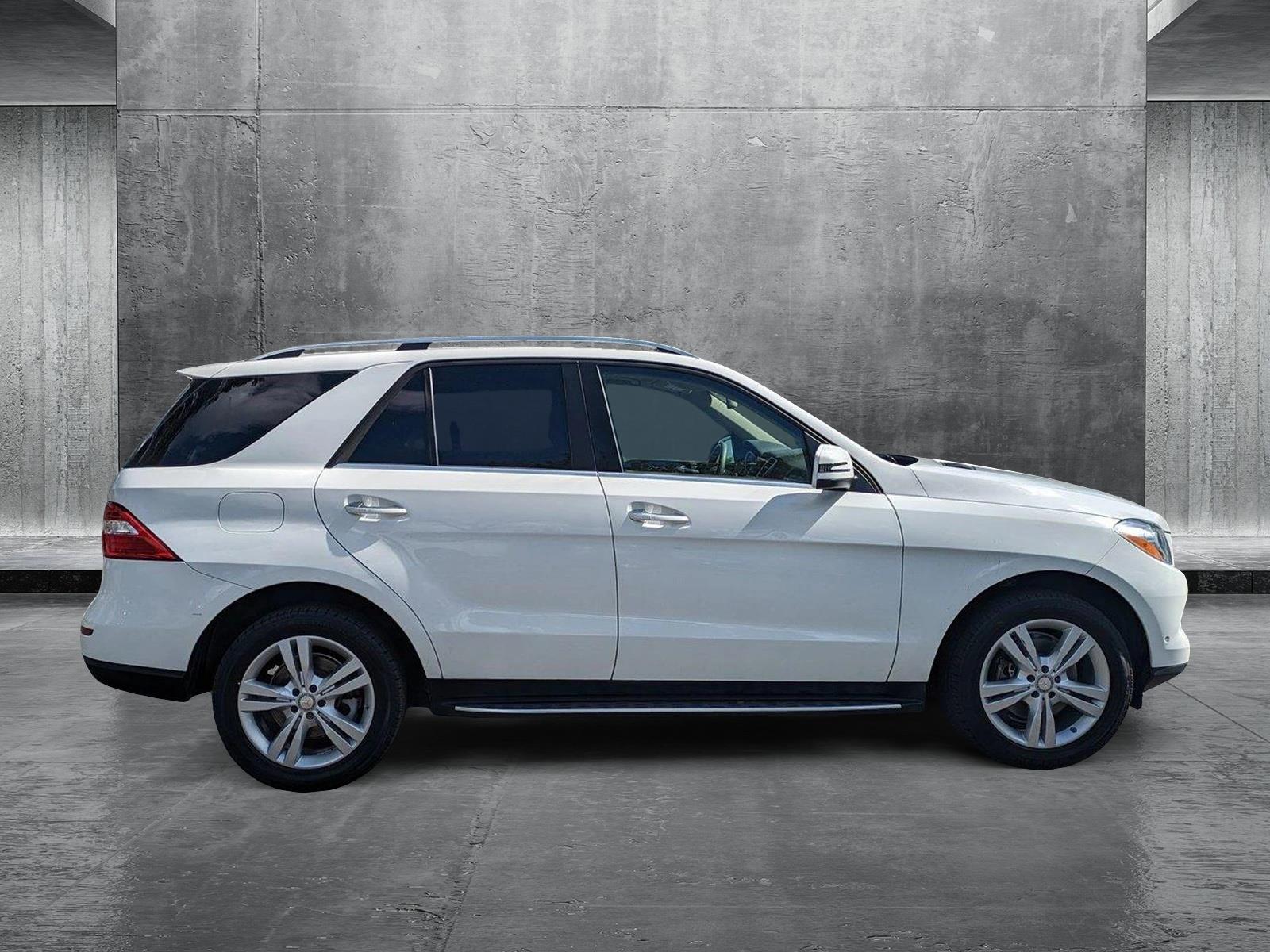2015 Mercedes-Benz M-Class Vehicle Photo in GREENACRES, FL 33463-3207