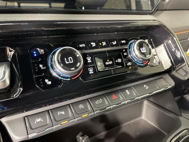 2024 GMC Sierra 1500 Vehicle Photo in GILBERT, AZ 85297-0402