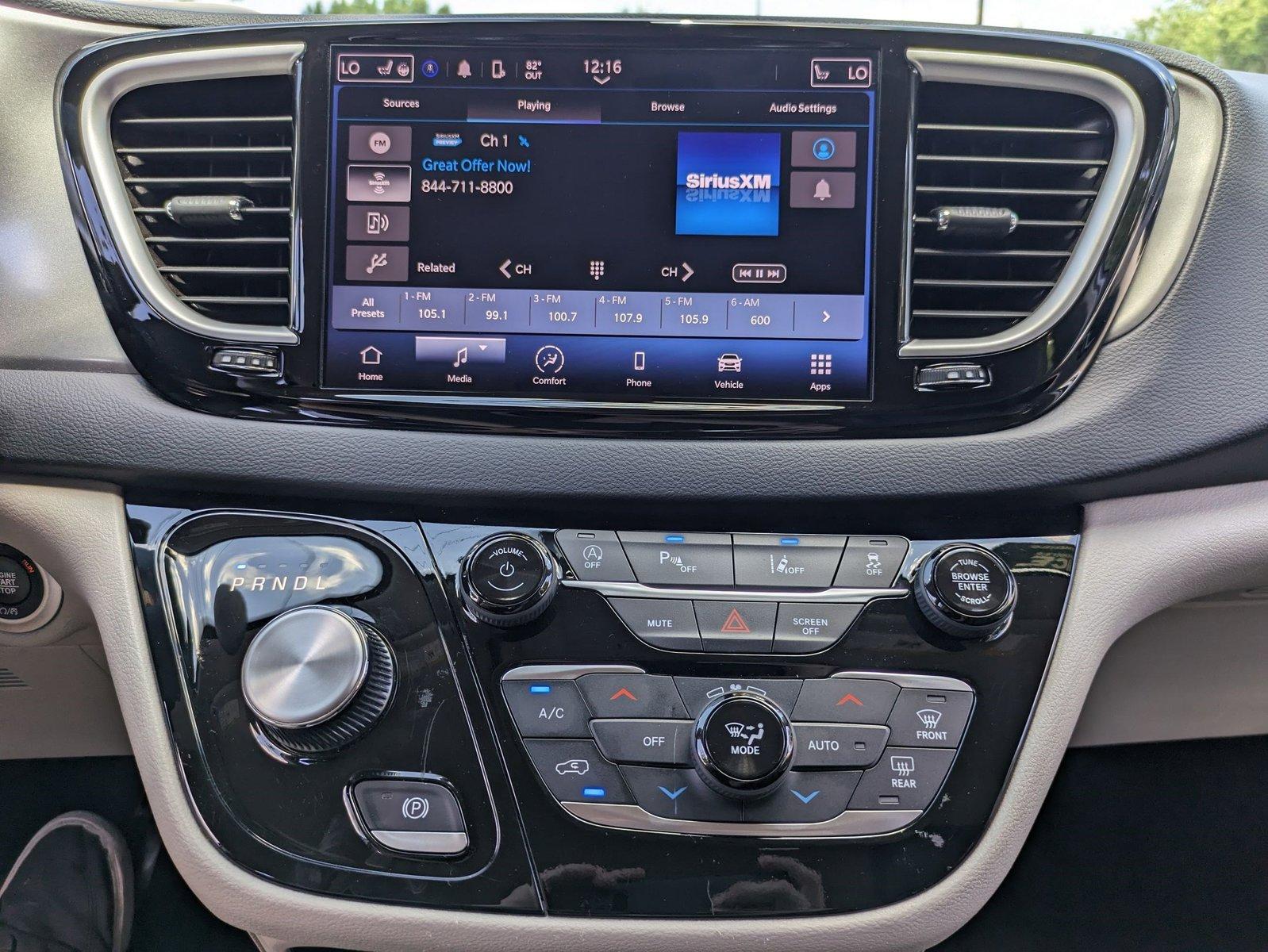 2023 Chrysler Pacifica Vehicle Photo in Jacksonville, FL 32244