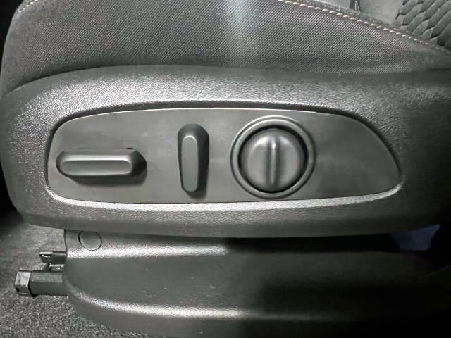 2020 Chevrolet Equinox Vehicle Photo in Roslyn, NY 11576
