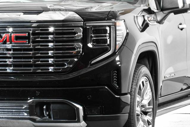 2023 GMC Sierra 1500 Vehicle Photo in DALLAS, TX 75235