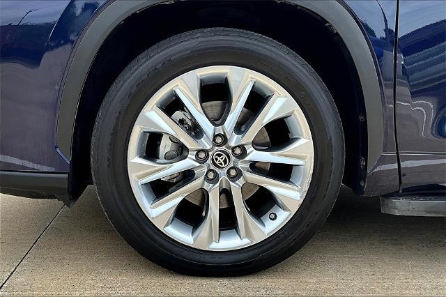 2022 Toyota Highlander Vehicle Photo in Houston, TX 77007