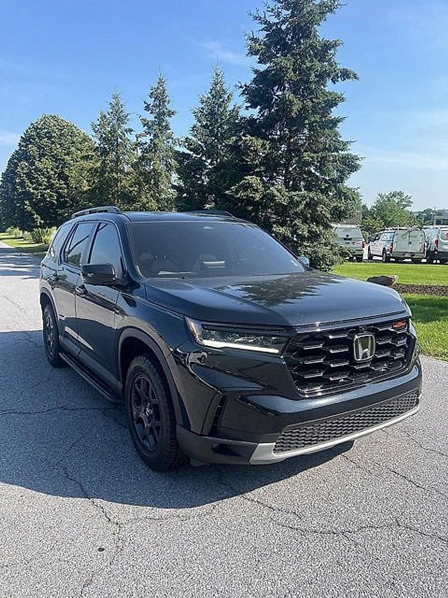2023 Honda Pilot Vehicle Photo in Harrisburg, PA 17111