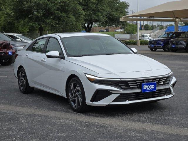 2025 Hyundai ELANTRA Hybrid Vehicle Photo in Decatur, TX 76234