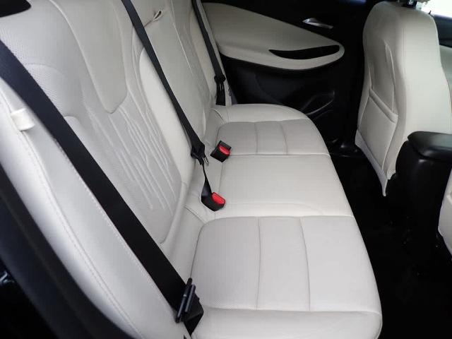 2024 Buick Encore GX Vehicle Photo in ZELIENOPLE, PA 16063-2910