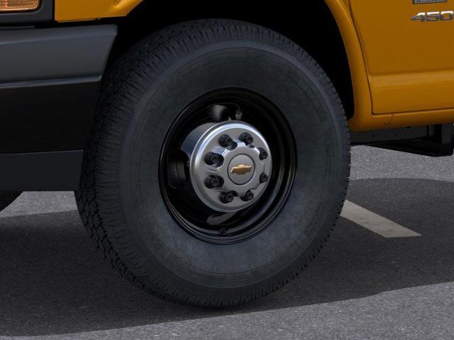 2025 Chevrolet Express Commercial Cutaway Vehicle Photo in TOPEKA, KS 66609-0000