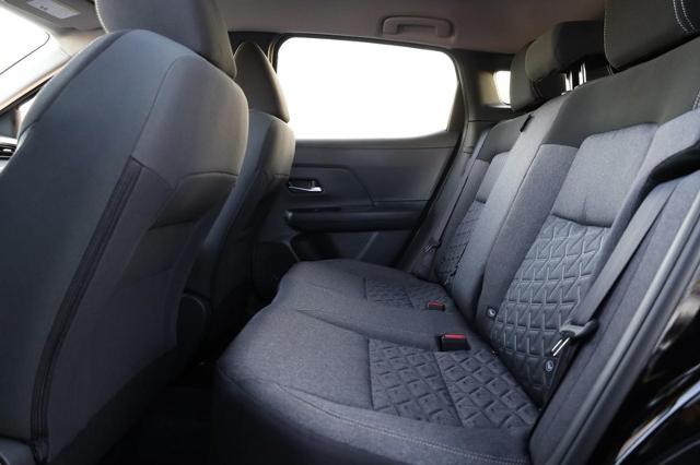 2025 Nissan Kicks Vehicle Photo in Ballwin, MO 63011