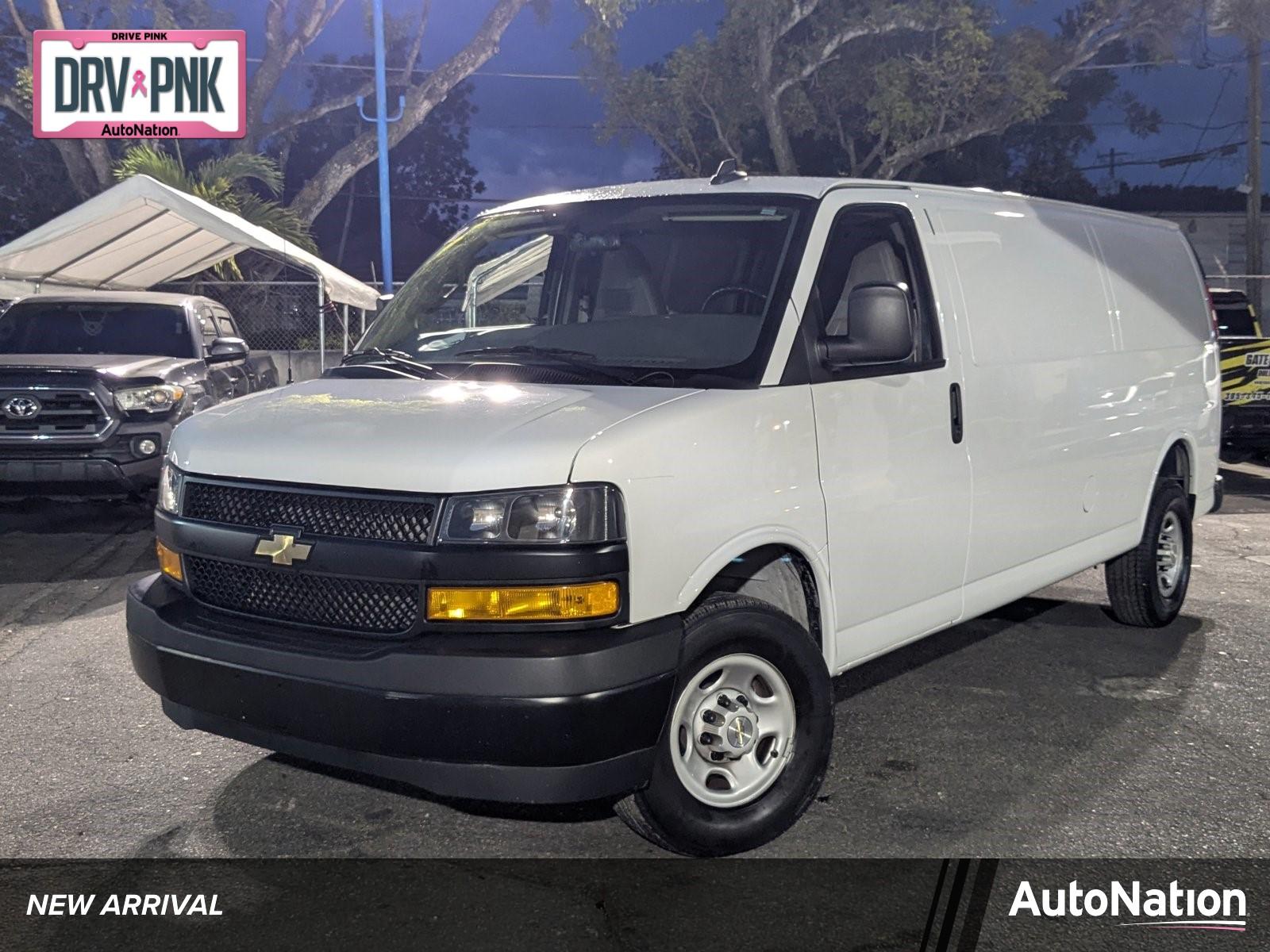 2023 Chevrolet Express Cargo 2500 Vehicle Photo in MIAMI, FL 33134-2699