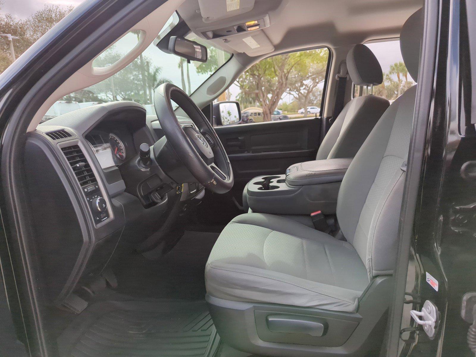 2015 Ram 1500 Vehicle Photo in Pembroke Pines, FL 33027