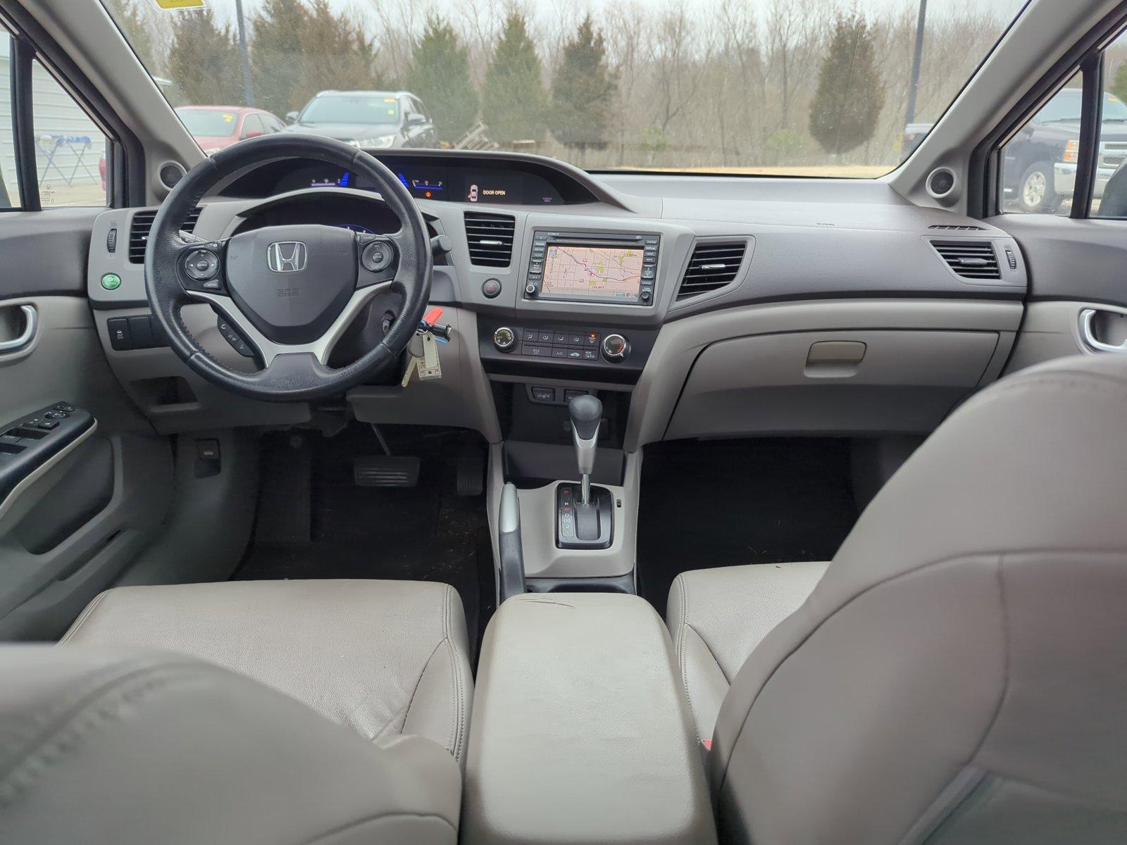 2012 Honda Civic Sedan Vehicle Photo in Memphis, TN 38125