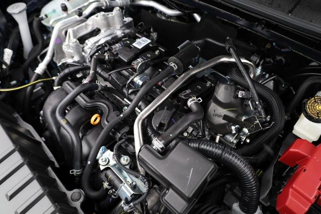 2025 Nissan Kicks Vehicle Photo in Ballwin, MO 63011