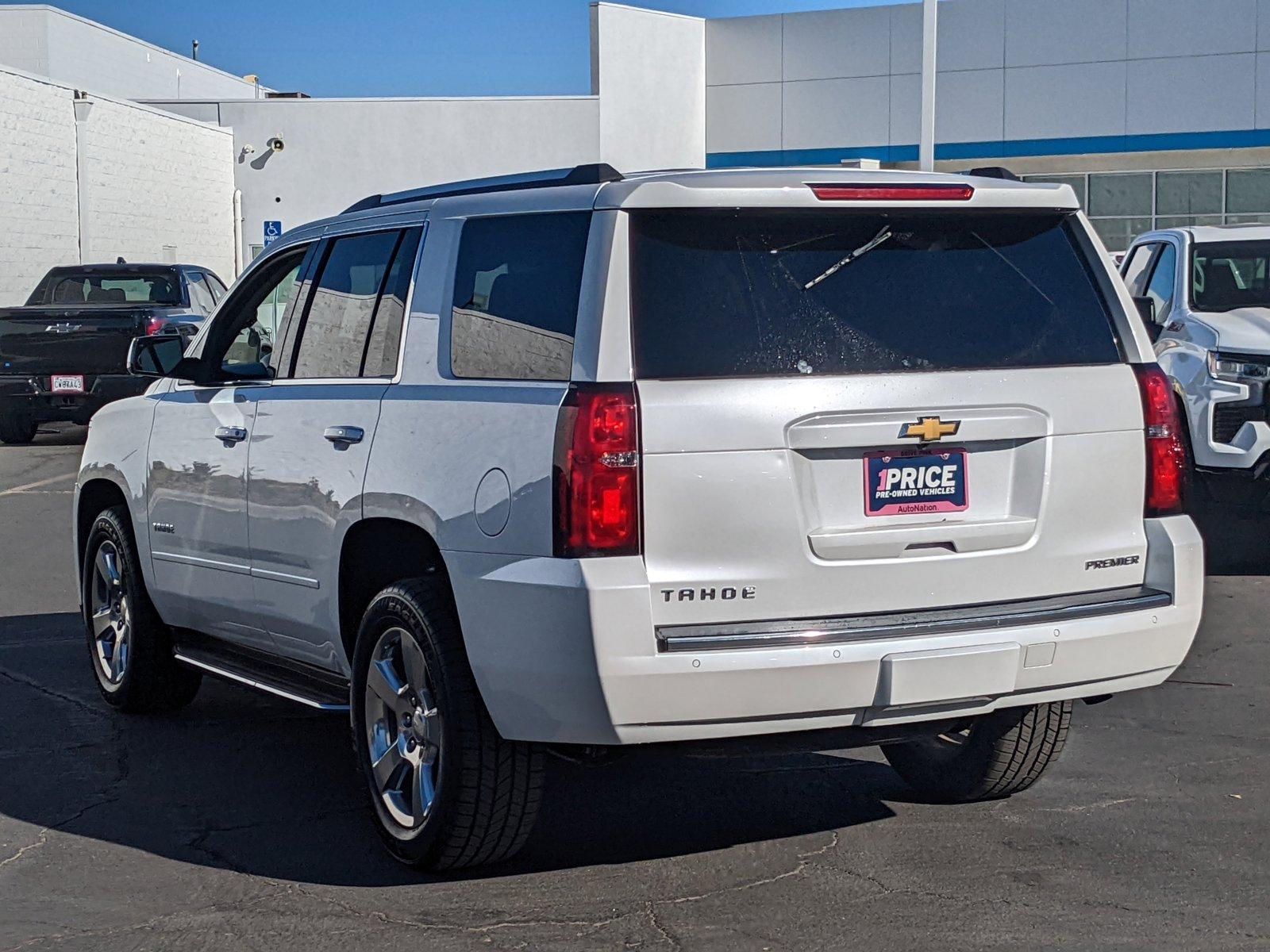 2020 Chevrolet Tahoe Vehicle Photo in VALENCIA, CA 91355-1705