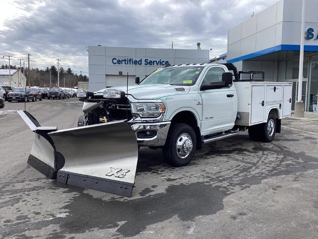 2019 Ram 3500 Chassis Cab Vehicle Photo in Gardner, MA 01440