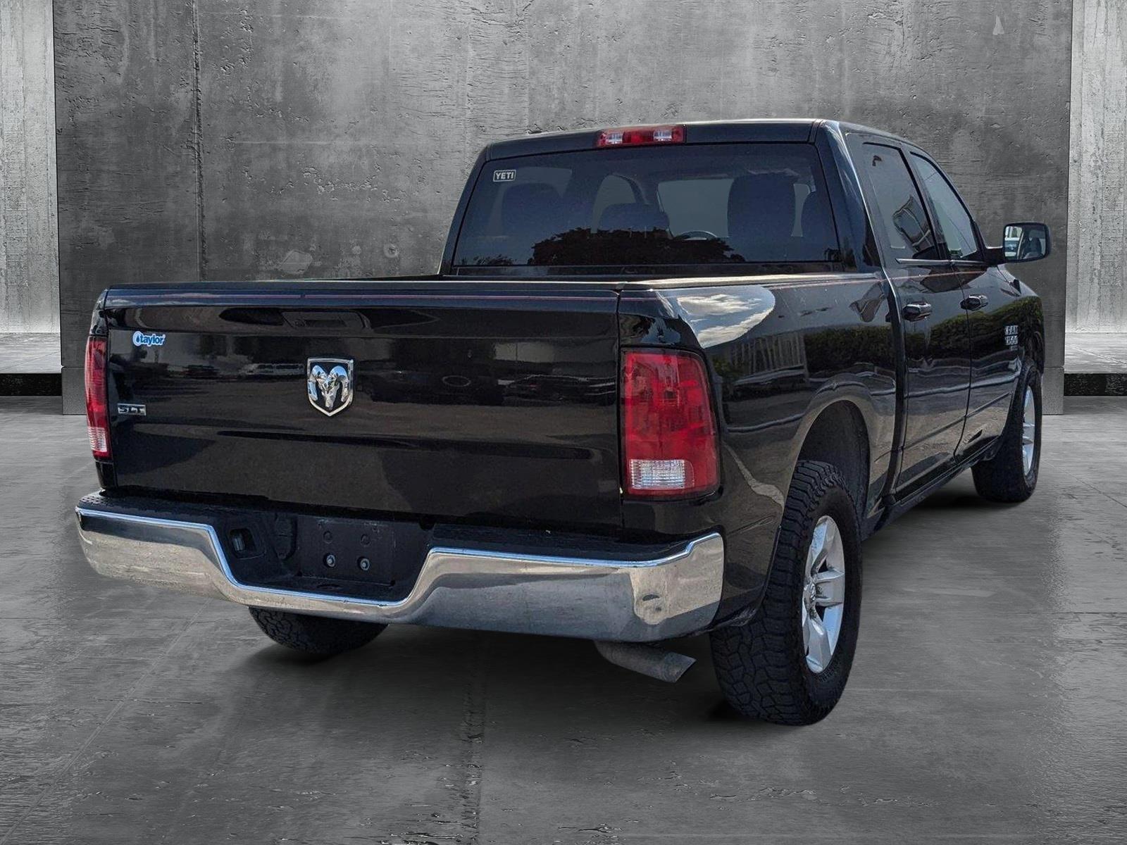 2021 Ram 1500 Classic Vehicle Photo in Miami, FL 33015