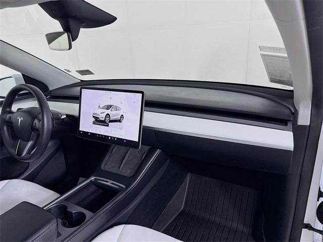 2024 Tesla Model Y Vehicle Photo in Everett, WA 98204