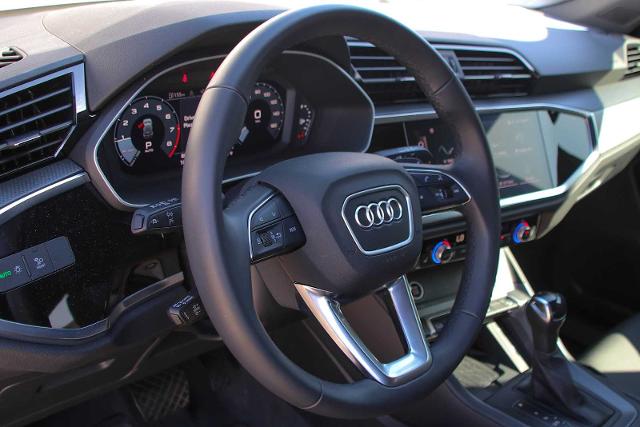 2024 Audi Q3 Vehicle Photo in SUGAR LAND, TX 77478