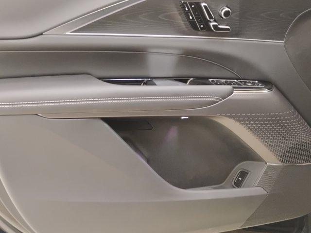 2025 Cadillac LYRIQ Vehicle Photo in PINEVILLE, NC 28134-8495