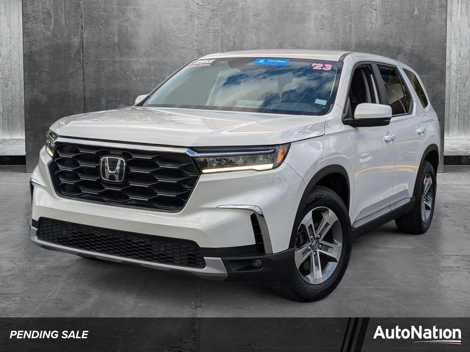 2023 Honda Pilot Vehicle Photo in Miami, FL 33015