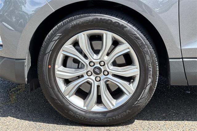 2024 Ford Edge Vehicle Photo in ELK GROVE, CA 95757-8703