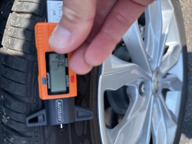 2025 Chevrolet Malibu Vehicle Photo in MANHATTAN, KS 66502-5036