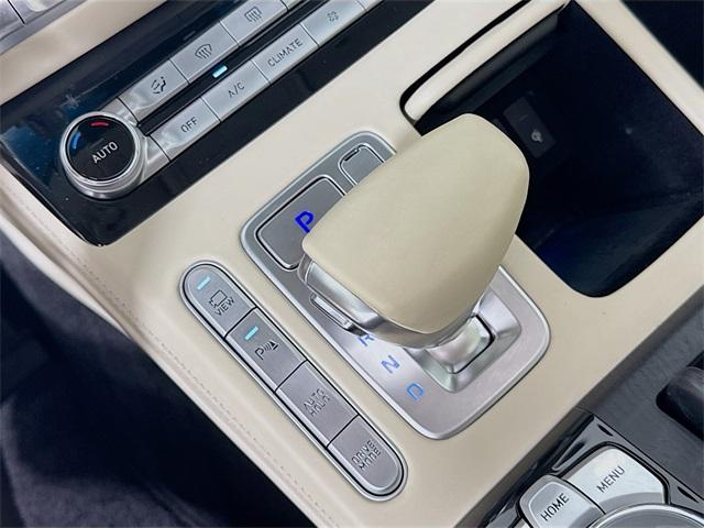 2022 Genesis G90 Vehicle Photo in Everett, WA 98204