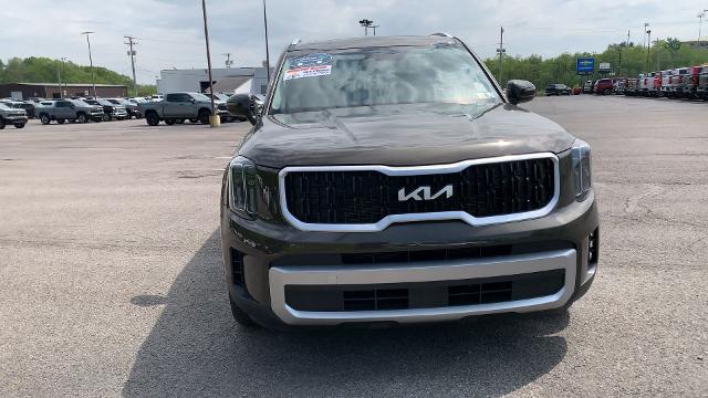 2023 Kia Telluride Vehicle Photo in MOON TOWNSHIP, PA 15108-2571