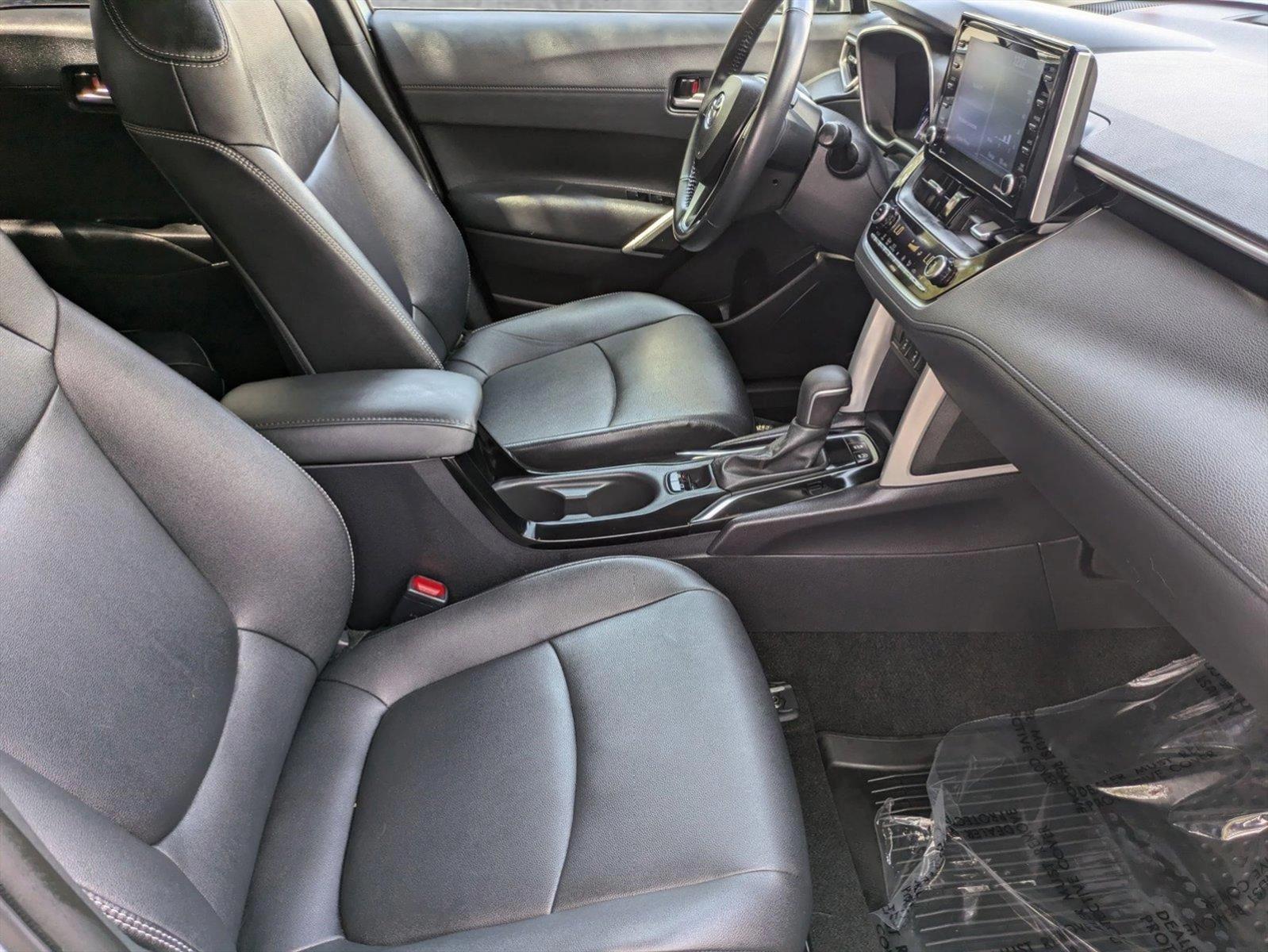 2022 Toyota Corolla Cross Vehicle Photo in Tampa, FL 33614