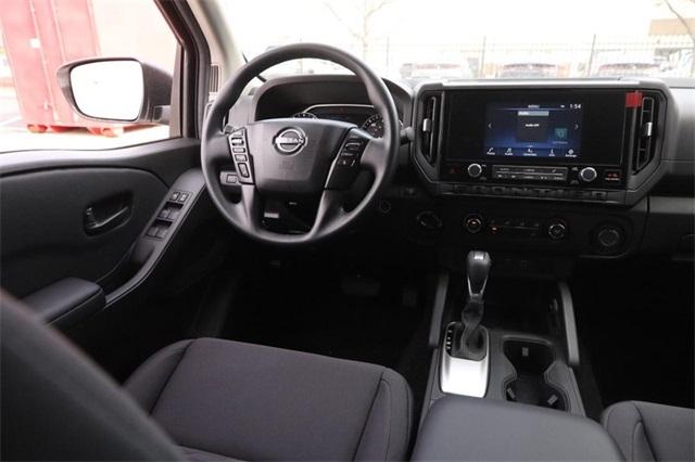 2025 Nissan Frontier Vehicle Photo in Hazelwood, MO 63042