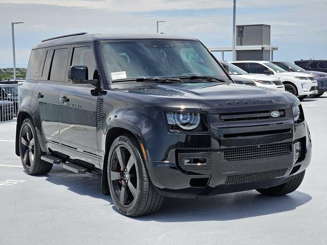 2024 Defender Vehicle Photo in AUSTIN, TX 78717