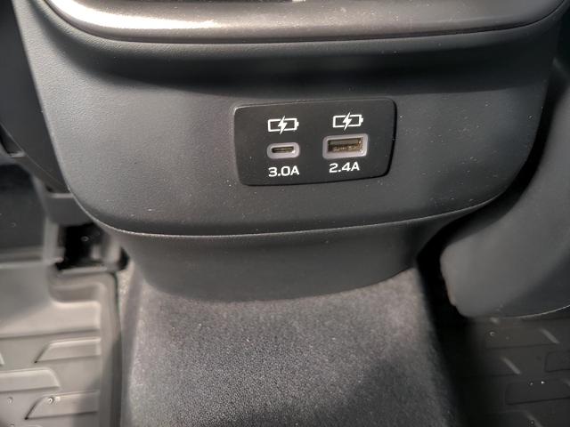 2024 Subaru Outback Vehicle Photo in Green Bay, WI 54304