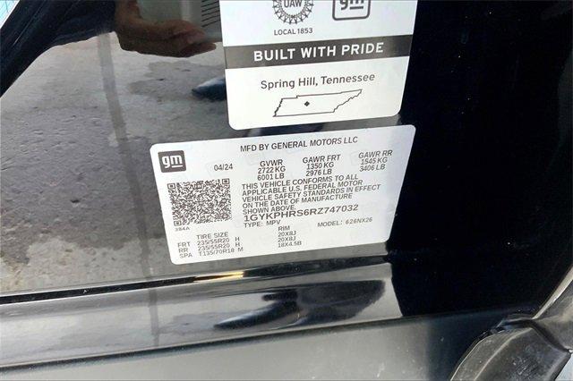 2024 Cadillac XT6 Vehicle Photo in TOPEKA, KS 66609-0000