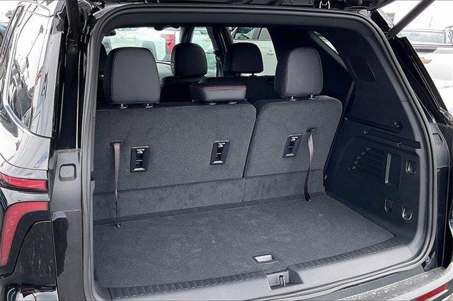 2025 Chevrolet Traverse Vehicle Photo in INDEPENDENCE, MO 64055-1314