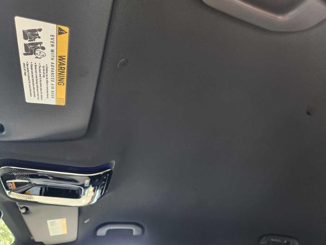 2025 Mercedes-Benz GLC Vehicle Photo in HOUSTON, TX 77079
