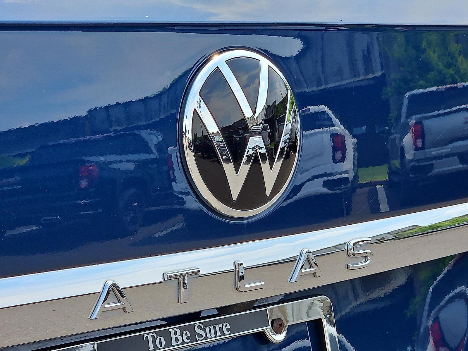 2022 Volkswagen Atlas Cross Sport Vehicle Photo in Trevose, PA 19053